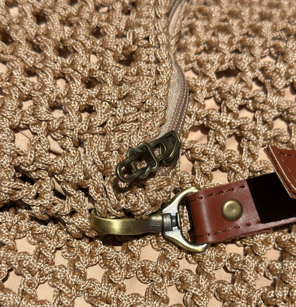 NORA handmade shoulder bag strap detail – DEKORANI